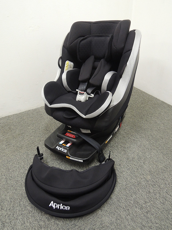 美品 Aprica クルリラプロテクト ISOFIX アップリカチャイルドシート+