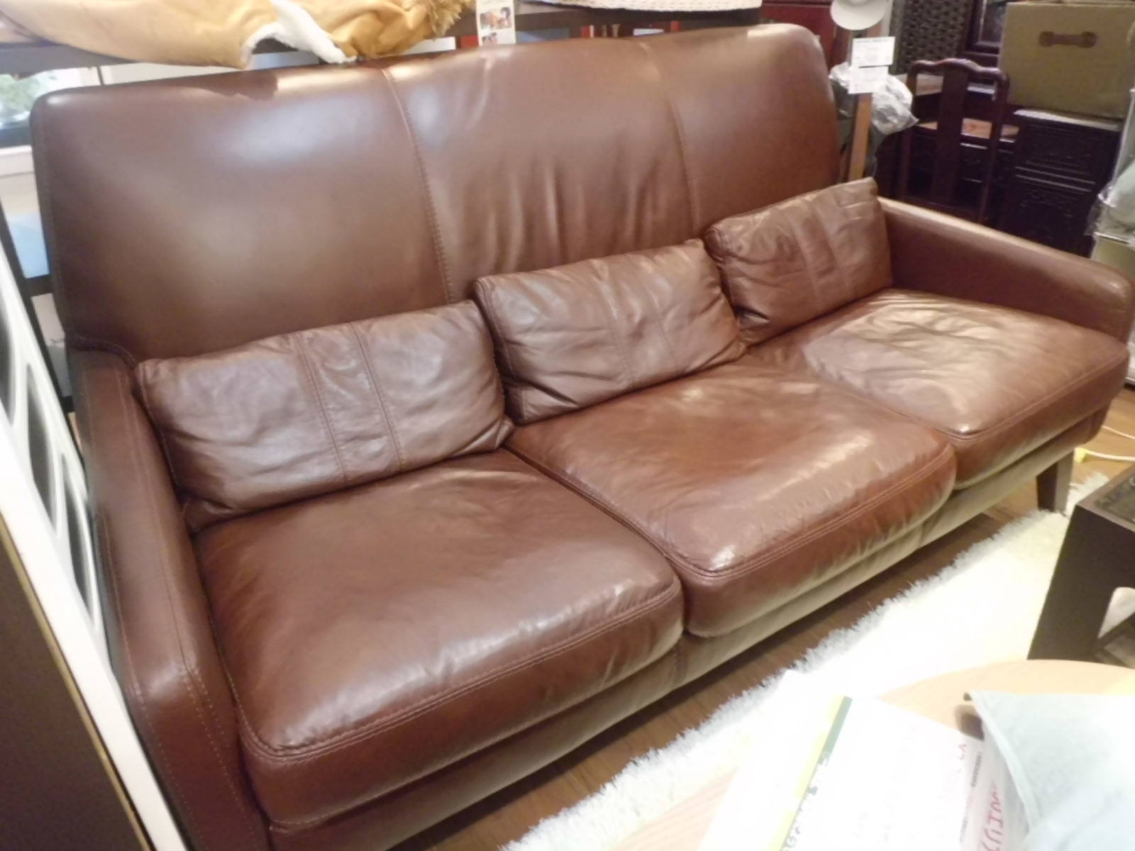 良品　unico 　FRAYE フレイ　レザー　オットマン unico/ウニコ ”FRAYE”/フレイ レザー3Pソファ 買取しました!! | 愛知と