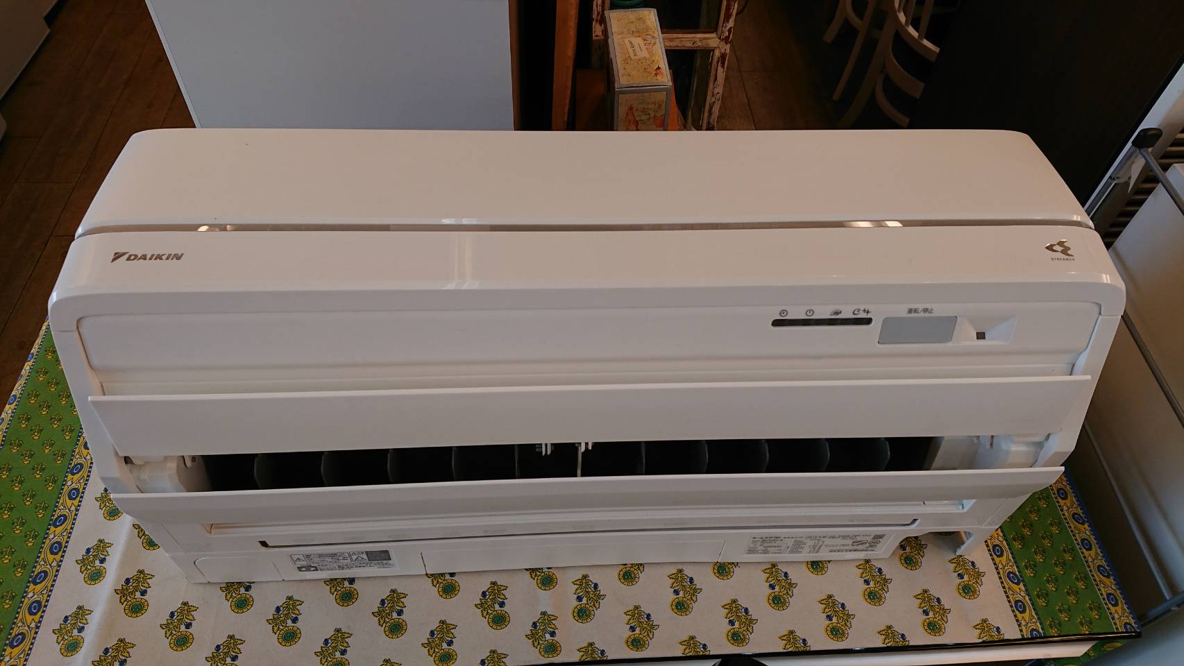 ☆DAIKIN ダイキン 2.8kw ルームエアコン 2018年製 冷房能力8～12畳用 