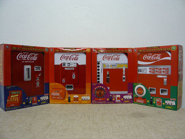 120周年記念 コカ・コーラベンディングマシンCAN 全4種 非売品 コカコーラ120周年記念 ベンディングマシン缶 全4種 ミニチュア