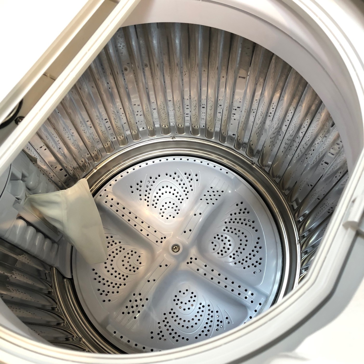 SHARP 2017年製 タテ型洗濯乾燥機 5.5/3.5kg ES-TX5A-P 買取しました 