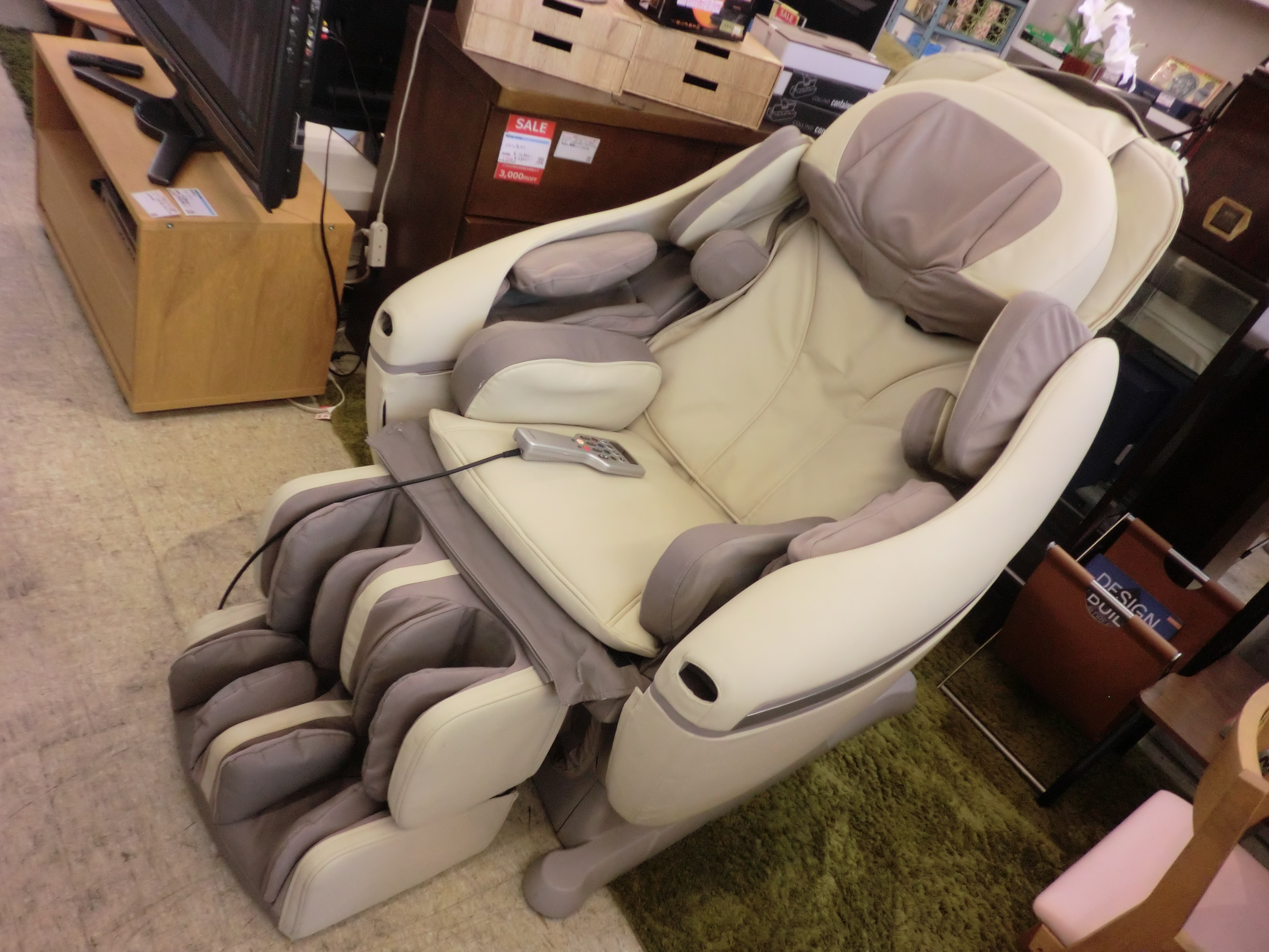ファミリーメディカルチェア SOGNO FMC-10000 入荷しました！ | 愛知と 