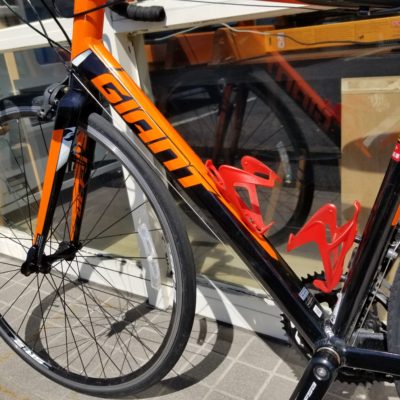 GIANT　DEFY4　ロードバイク