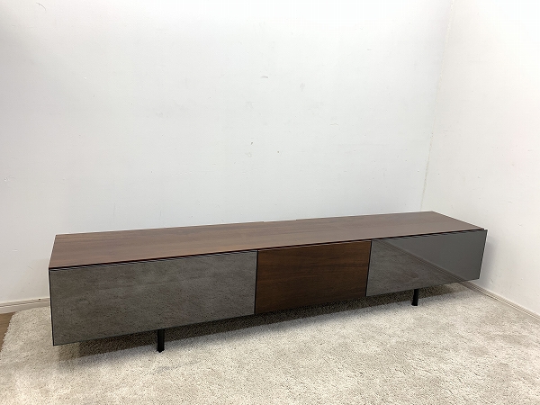 Cassina ixc. ブレスシアターボード　テレビボード　展示品