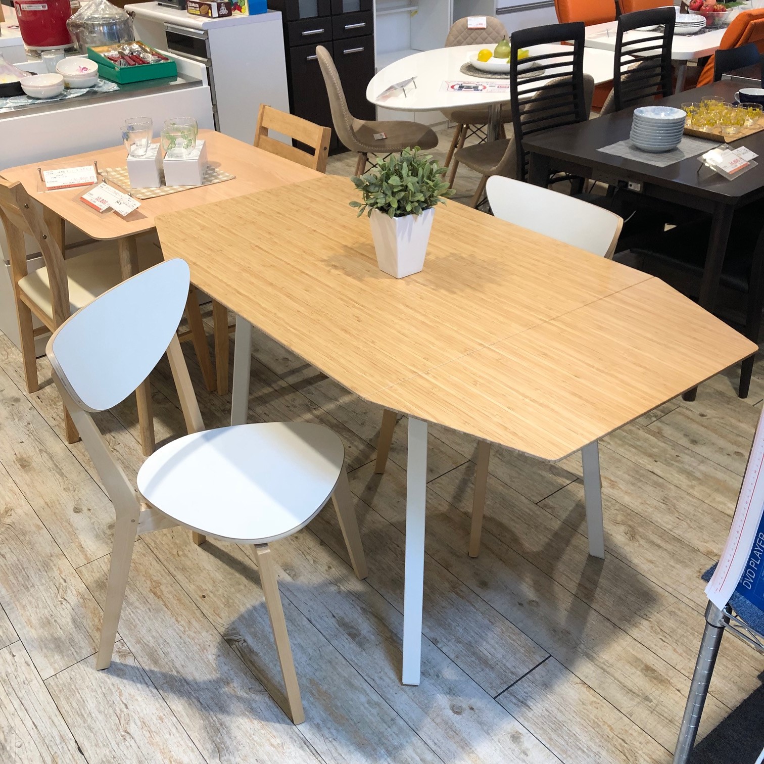 IKEA ダイニングテーブルのみ 伸縮式 140x90x75 - mitaka.jpn.org