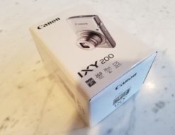 Canon　コンパクト デジタルカメラ　IXY200