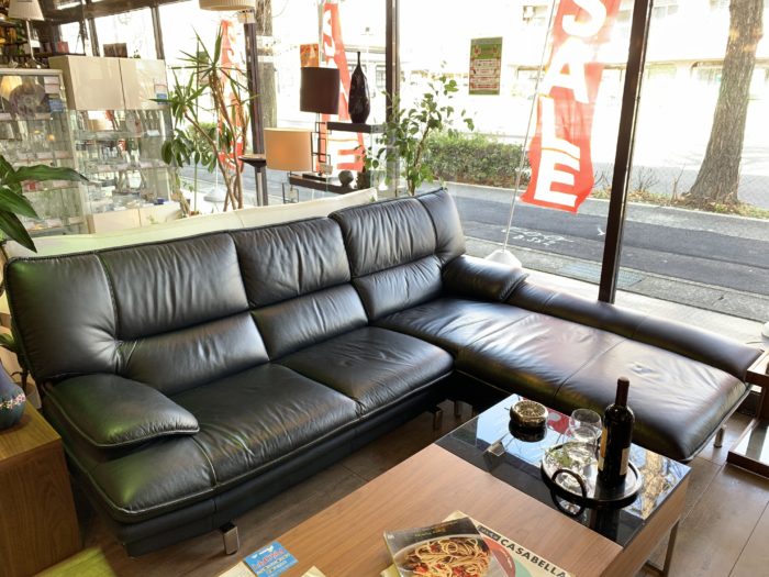 イタリア　LORENZO ロレンツォ　総革　1人掛けソファ イタリア LORENZO ロレンツォ 総革 1人掛けソファ