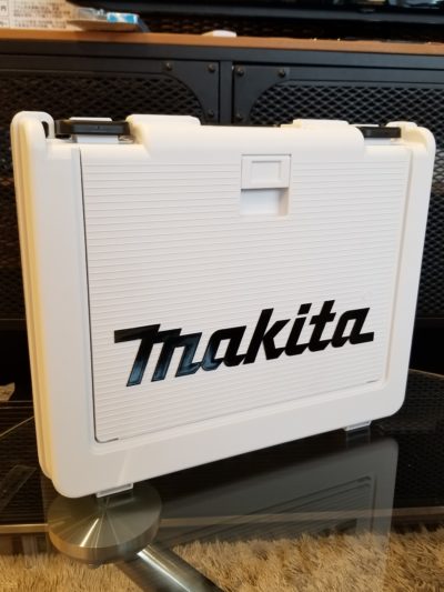 makita　充電式 インパクトドライバー　TD149DRFXW　ホワイト