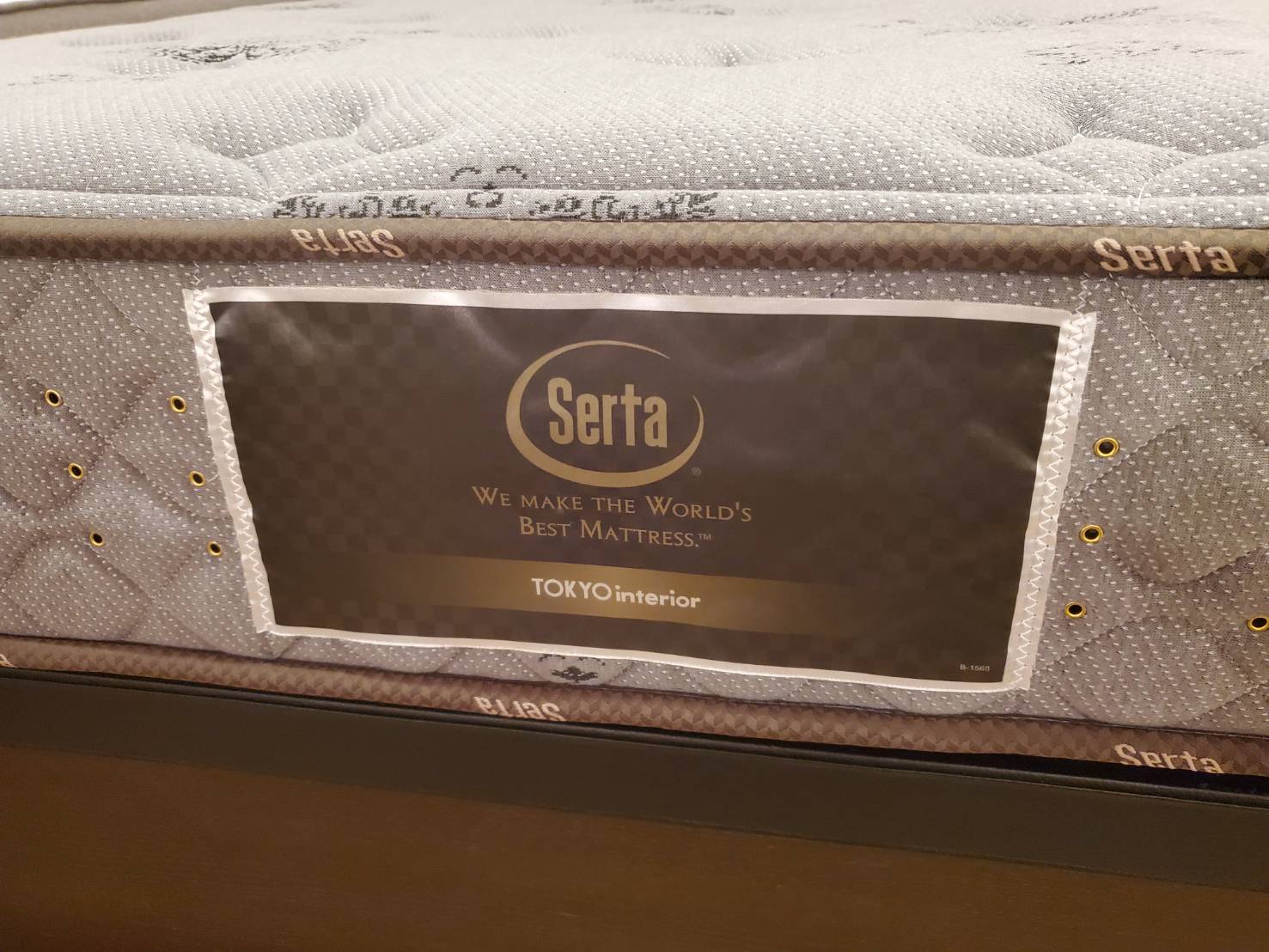 Dream Bed ドリームベッド Serta サータ 跳ね上げ式 セミダブルベッド Tokyointerior 東京インテリア セミダブルサイズ ベッド 買取しました 愛知と岐阜のリサイクルショップ 再良市場