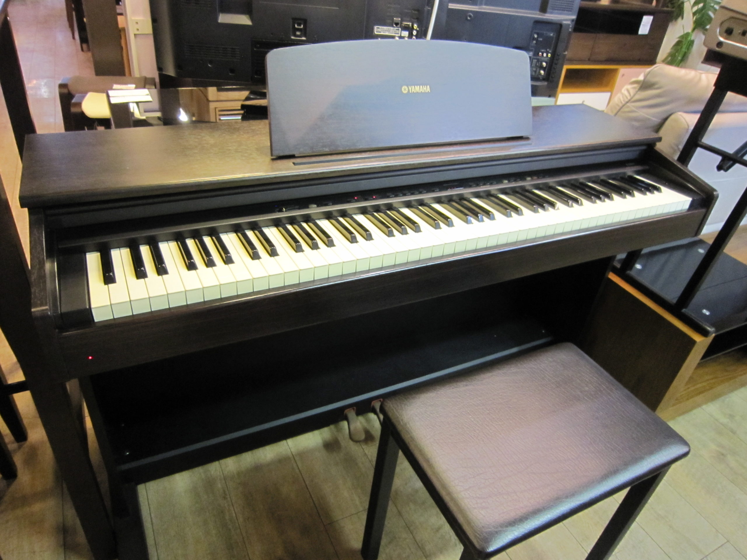 YAMAHA ヤマハ １９９９年製 電子ピアノ YDP-101 88鍵盤 イス付き 買取 