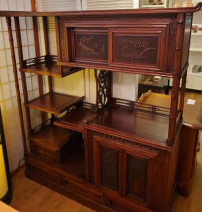 茶箪笥　茶棚　飾り棚　サイドボード　昭和　レトロ　棚　木製　和室　昔ながら　おばあちゃんの家