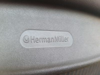 HermanMiller / ハーマンミラー　AeronChair / アーロンチェア　ランバーサポート　グラファイトカラー