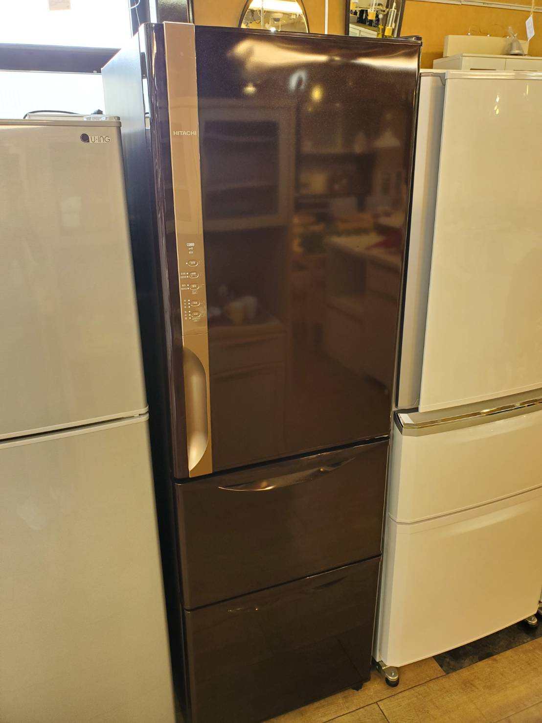 ☆HITACHI 日立 315L 3ドア冷蔵庫 2019年製 真ん中野菜室 冷凍冷蔵庫 