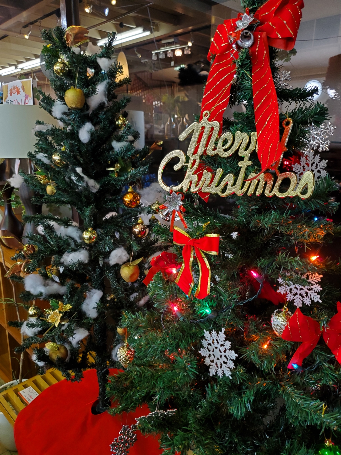 Christmas クリスマスツリー インテリア Xmas 雑貨 オーナメント付き ライト付き ツリー 入荷しました 愛知と岐阜のリサイクルショップ 再良市場
