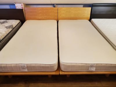 MUJI　無印良品　シングルベッド　シングルサイズ　ナチュラル　北欧　シンプル　床下　20㎝　ベッド下　収納可能　同型2台　2本　2台　同じもの　