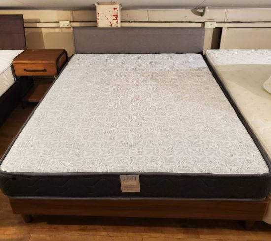 ☆モデルルーム展示品 ダブルベッド ルービックjp ポケットコイル  