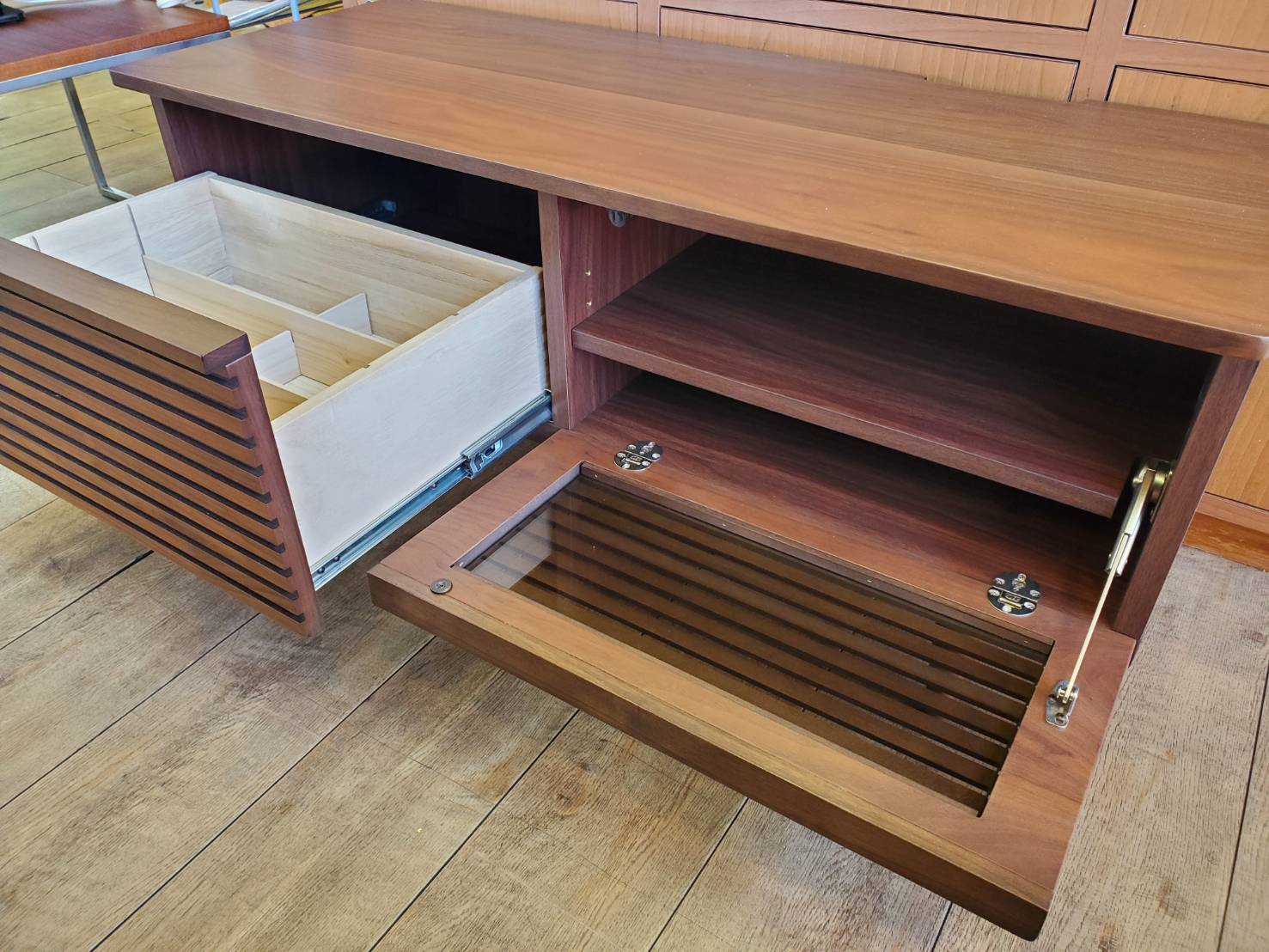 ☆KEYUCA ケユカ マライカ テレビボード ウォールナットカラー  