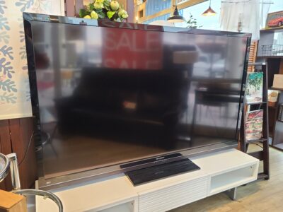 SHARP / シャープ　AQUOS / アクオス　クアトロン 3D　70V型液晶テレビ　LC-70GL7