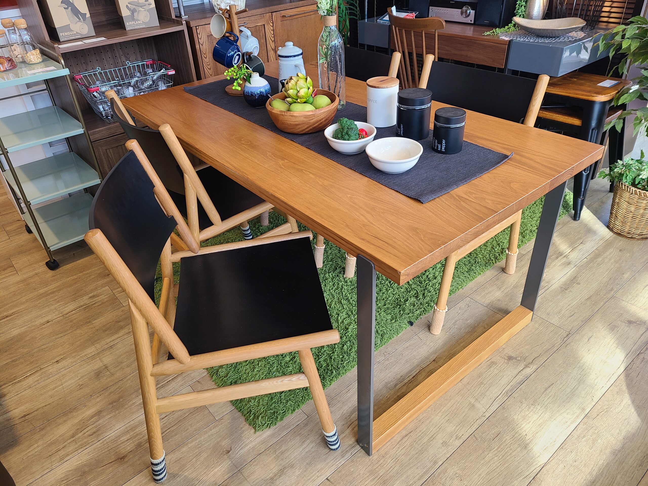 関家具 / NOWHER LIKE  / ダイニングセット / 展示品 モデルルーム展示品】 NOWHERE LIKE HOME / ノーウェアライクホーム