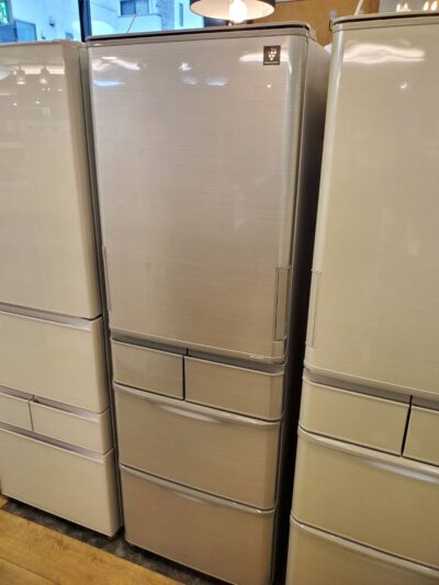 SHARP　シャープ　412L　5ドア　冷蔵庫　2020年製　高年式　どっちもドア　プラズマクラスター　スリム　片開き　2020年　20年製　シルバー　400L　450L　大容量　美品　キレイ　お洒落　キッチン　冷凍冷蔵庫　おススメ