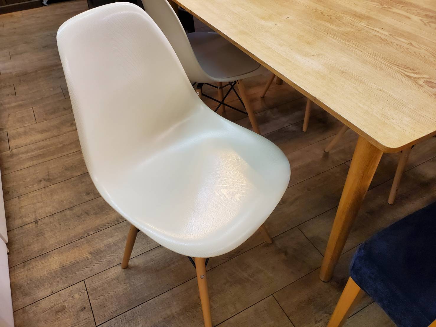 関家具 Crash Gate クラッシュゲート 東谷 ダイニング5点セット 北欧 ナチュラル ヴィンテージ風 ダイニングセット 買取しました 愛知と岐阜のリサイクルショップ 再良市場