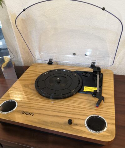 ion ＭＡＸ LP オーディオ機器 スピーカー内蔵  USB レコードプレイヤー