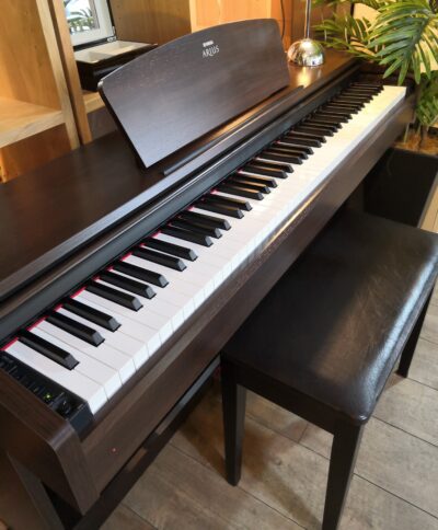 YAMAHA ヤマハ YDP-140 88鍵盤 鍵盤楽器 電子ピアノ