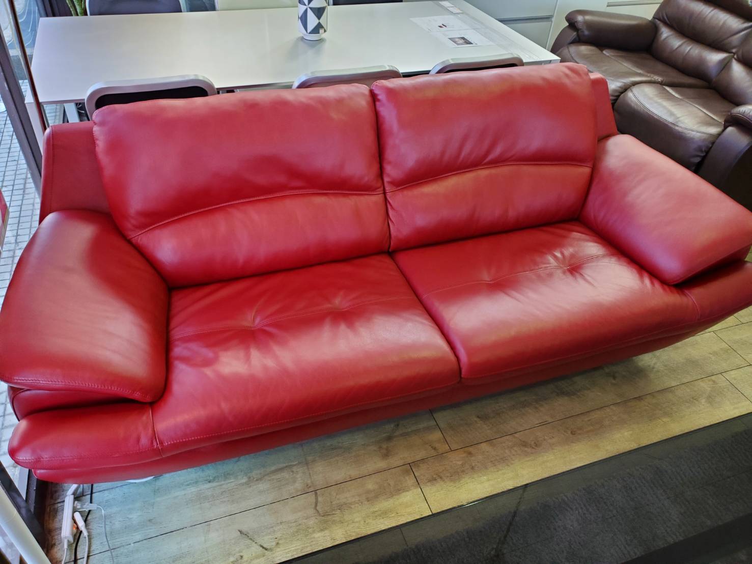 クラスティーナ　本革ソファ　上質レザー　レッド　赤 クラスティーナ 本革ソファ 上質レザー レッド 赤 新品ST52-2A-KC+
