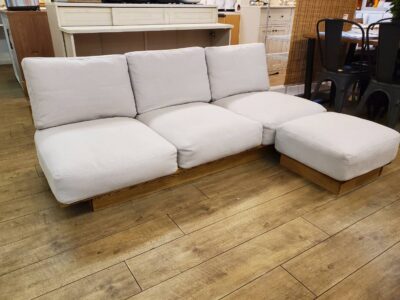 MOMO NATURAL　モモナチュラル　CLOUD LOW　SOFA　クラウドローソファ　羽毛　フェザー　ロータイプ　ローソファ　3シーター　3人掛け　3人用　ソファ　オットマン　ラバーウレタン　人気シリーズ　CLOUDシリーズ　クラウドシリーズ　おすすめ　おしゃれ　かわいい　ナチュラル　北欧　カフェ　モダン　和モダン　レトロ　おススメ　お洒落