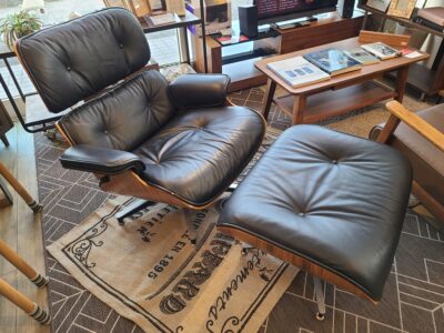 Eames / イームズ　本革 ラウンジチェア＆オットマン　デザイナーズ家具　リプロダクト品　