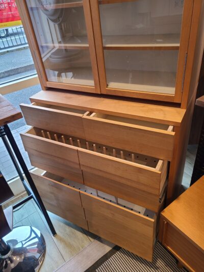 unico / ウニコ　TUO / トゥオ　カップボード　食器棚　アルダー材　無垢材家具