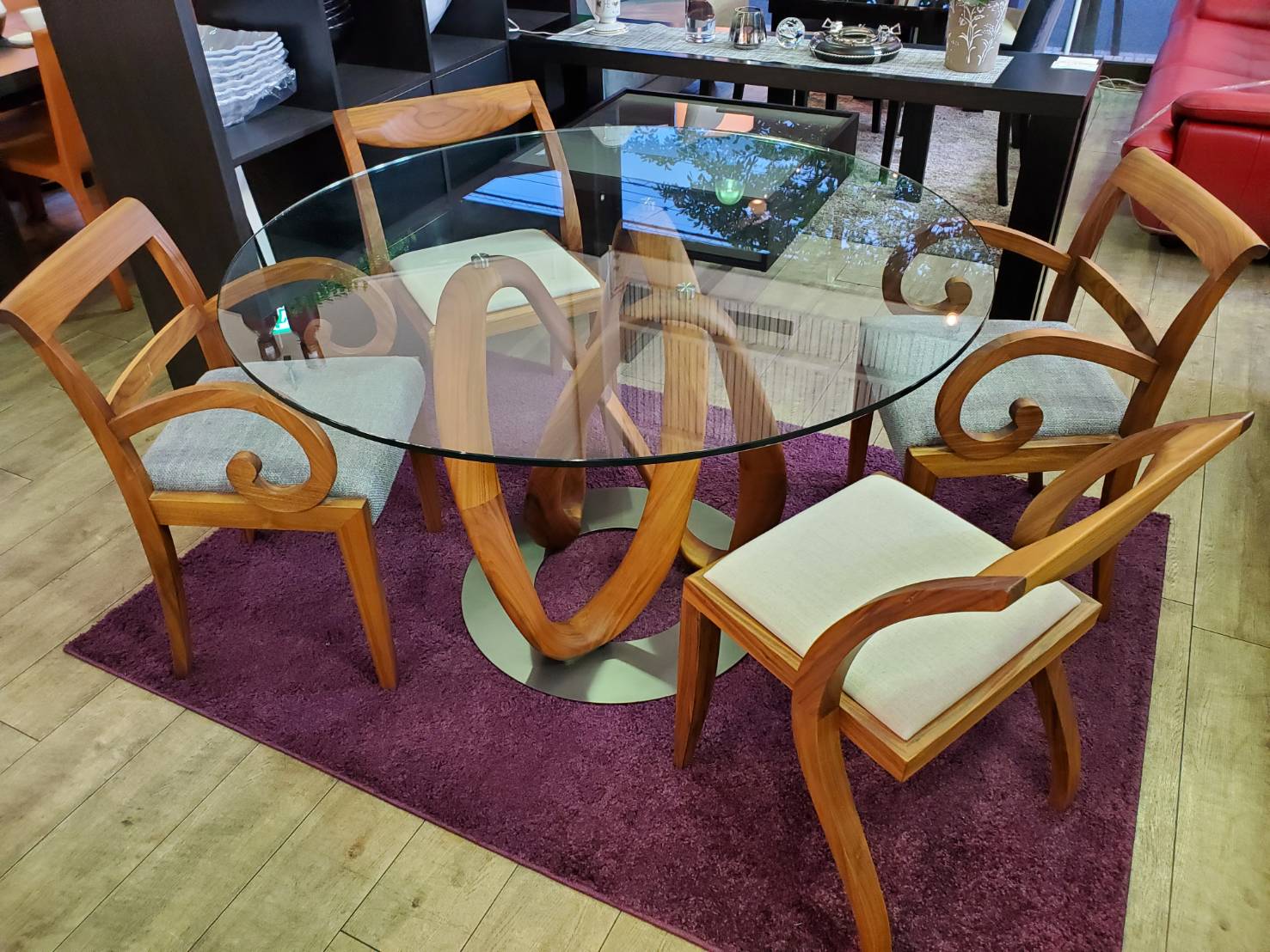 Porada ポラダ ダイニング5点セット Infinity ダイニングテーブル Arlekin ダイニングチェア Garbo アームチェア ダイニングセット 買取しました 愛知と岐阜のリサイクルショップ 再良市場