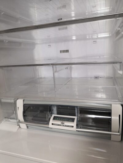 HITACHI refrigerator freezer 2