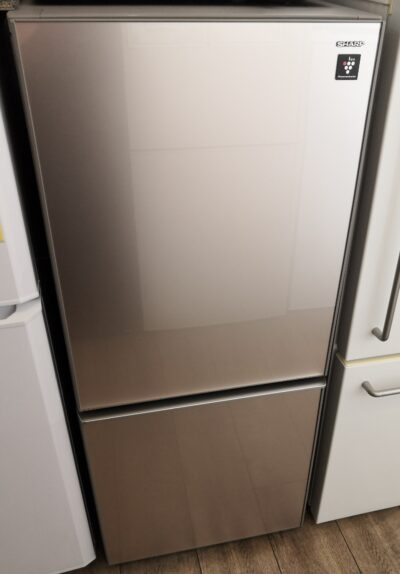 SHARP refrigerator 137L