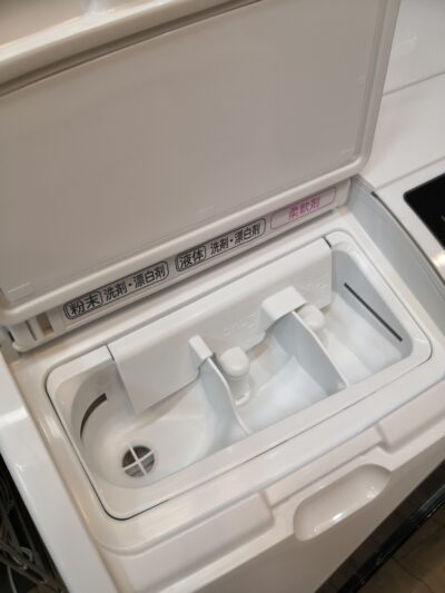 HITACHI Drum type washer / dryer 10/6