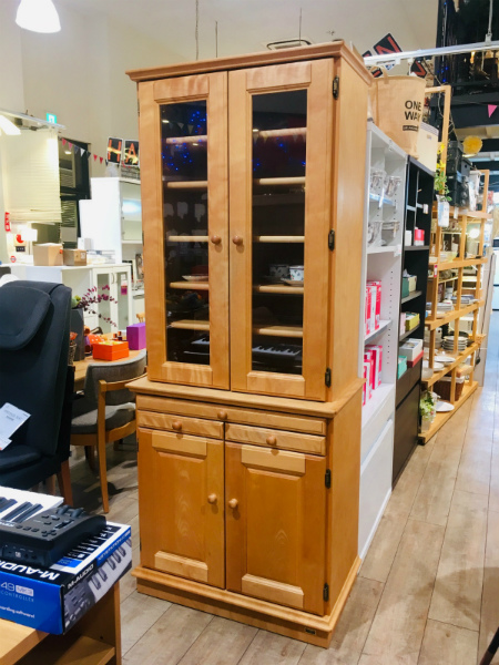 中古 シャルドネ(CHARDONNAY) CRIVILLE(クリビーレ) パイン材 木