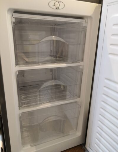 エスキュービズム  freezer 2