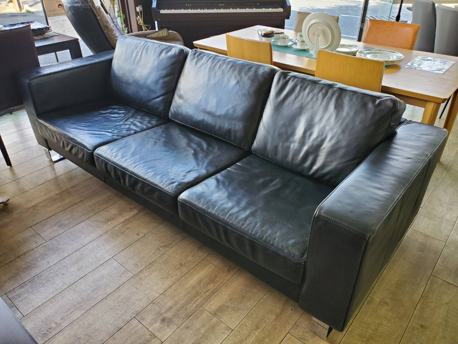 ☆BoConcept ボーコンセプト 3シーターソファ 革張り ブラック モダン 