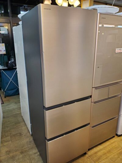 HITACHI　日立　375L　3ドア　冷蔵庫　2020年製　高年式　中型冷蔵庫　右開き　美品　まんなか野菜室　シャンパン　スリム　自動製氷　お洒落　おススメ　オシャレ　オススメ　単身　一人暮らし　二人暮らし
