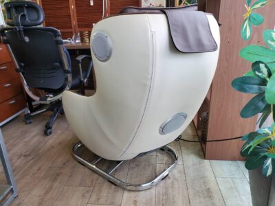 fujiiryoki　フジ医療器　LowStyle　MassageChair　ロースタイルマッサージチェア　2017年　Bluetooth　スピーカー内蔵　インテリア家電　ベージュ×ブラウン　オシャレ　オススメ　ダブルソリューション機構　AS-LS1