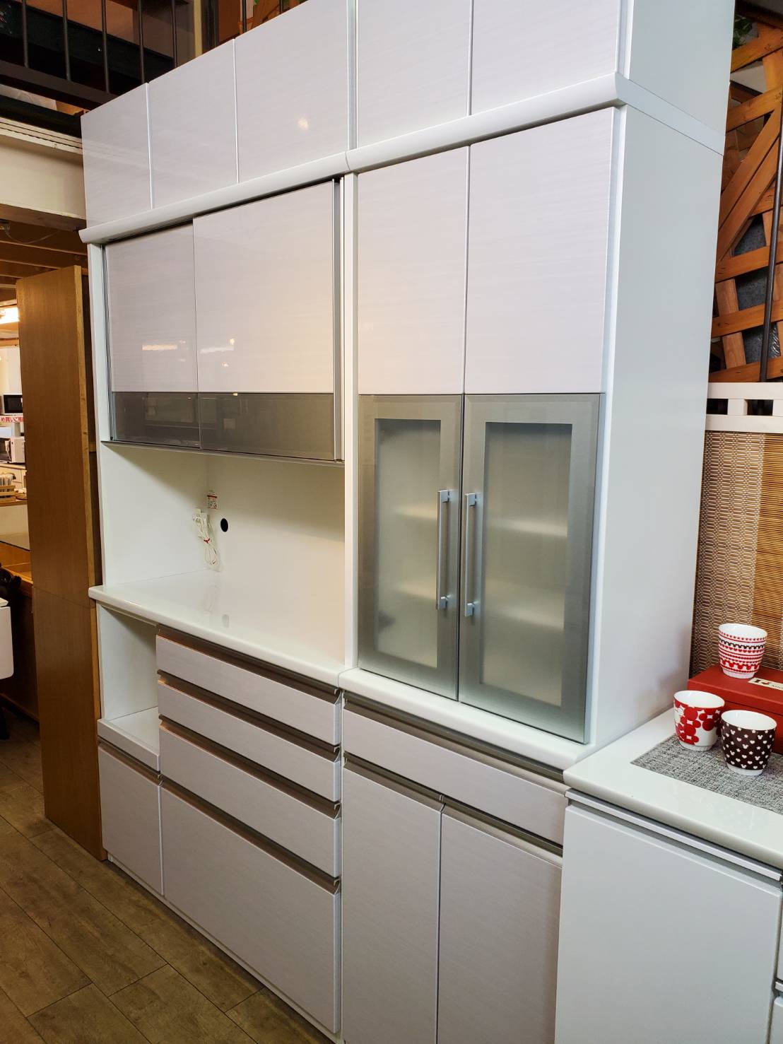 ☆松田家具 レンジボード 食器棚セット モイス ホワイト系 キッチン