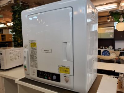 HITACHI　日立　5.0㎏　衣類乾燥機　2021年製　高年式　スタンド付き　ホワイト　電気式　エアハッチ　ヒーター乾燥　風乾燥　2way乾燥　ふんわり仕上がる　除湿形　回転ドラム式　乾燥機　美品　キレイ　オススメ　おすすめ