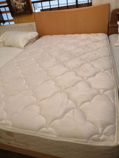 France bed Kings down Semi-double bed