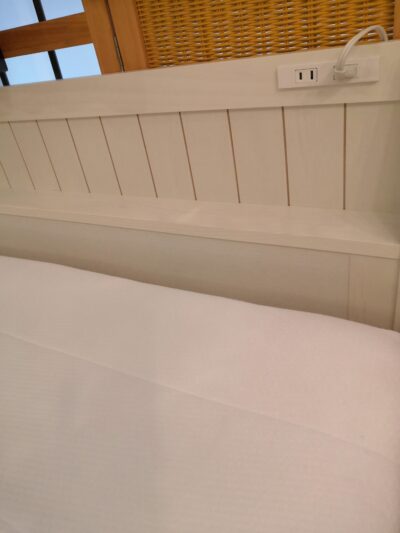  Semi-double bed 2