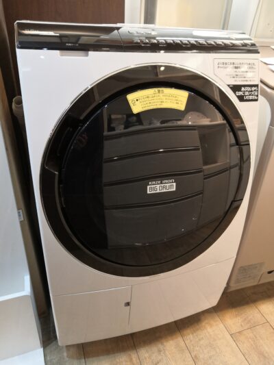 HITACHI Drum type washer / dryer