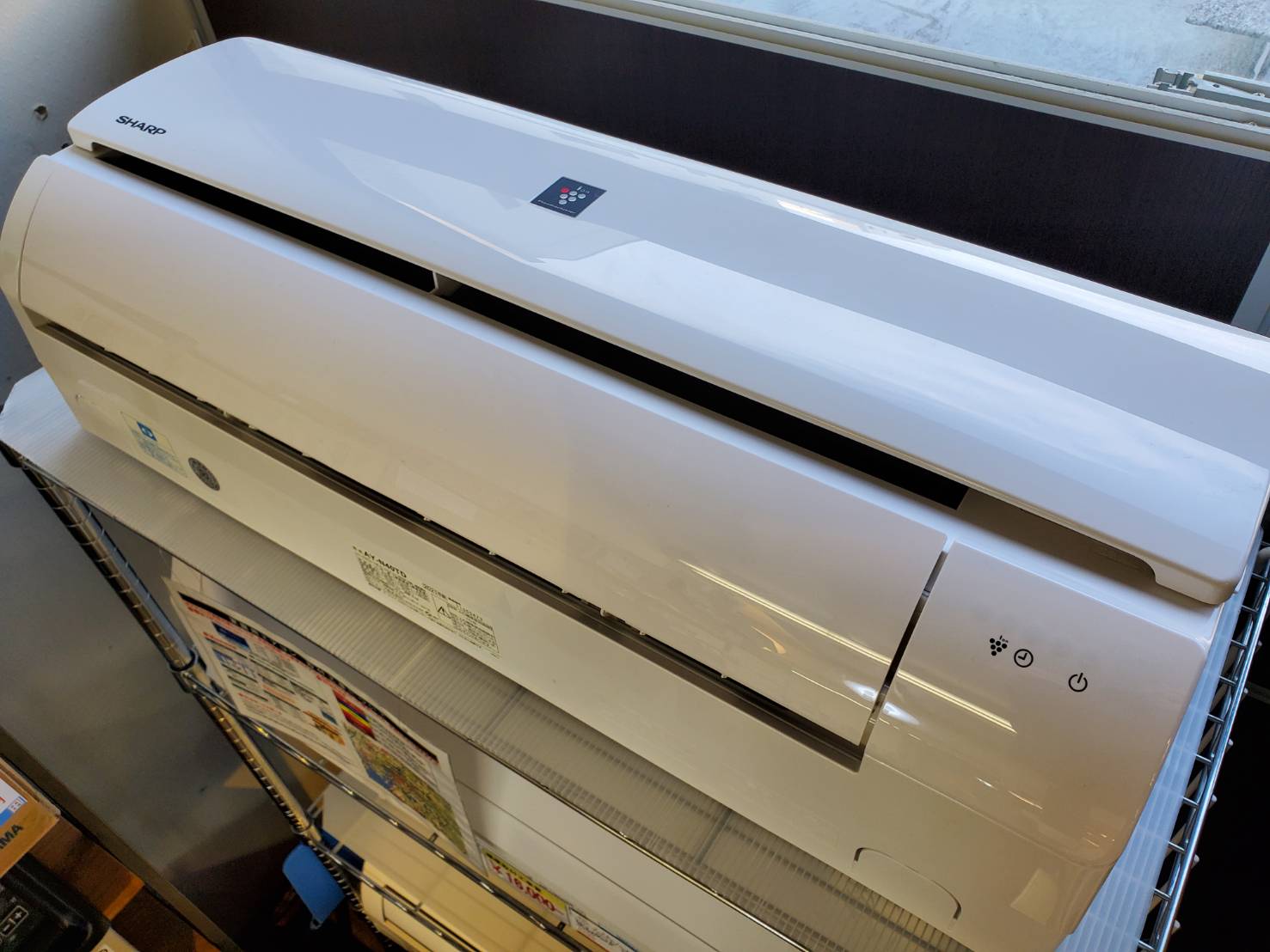 ☆SHARP シャープ 4.0kwルームエアコン 2021年製 おもに14畳用 単相 