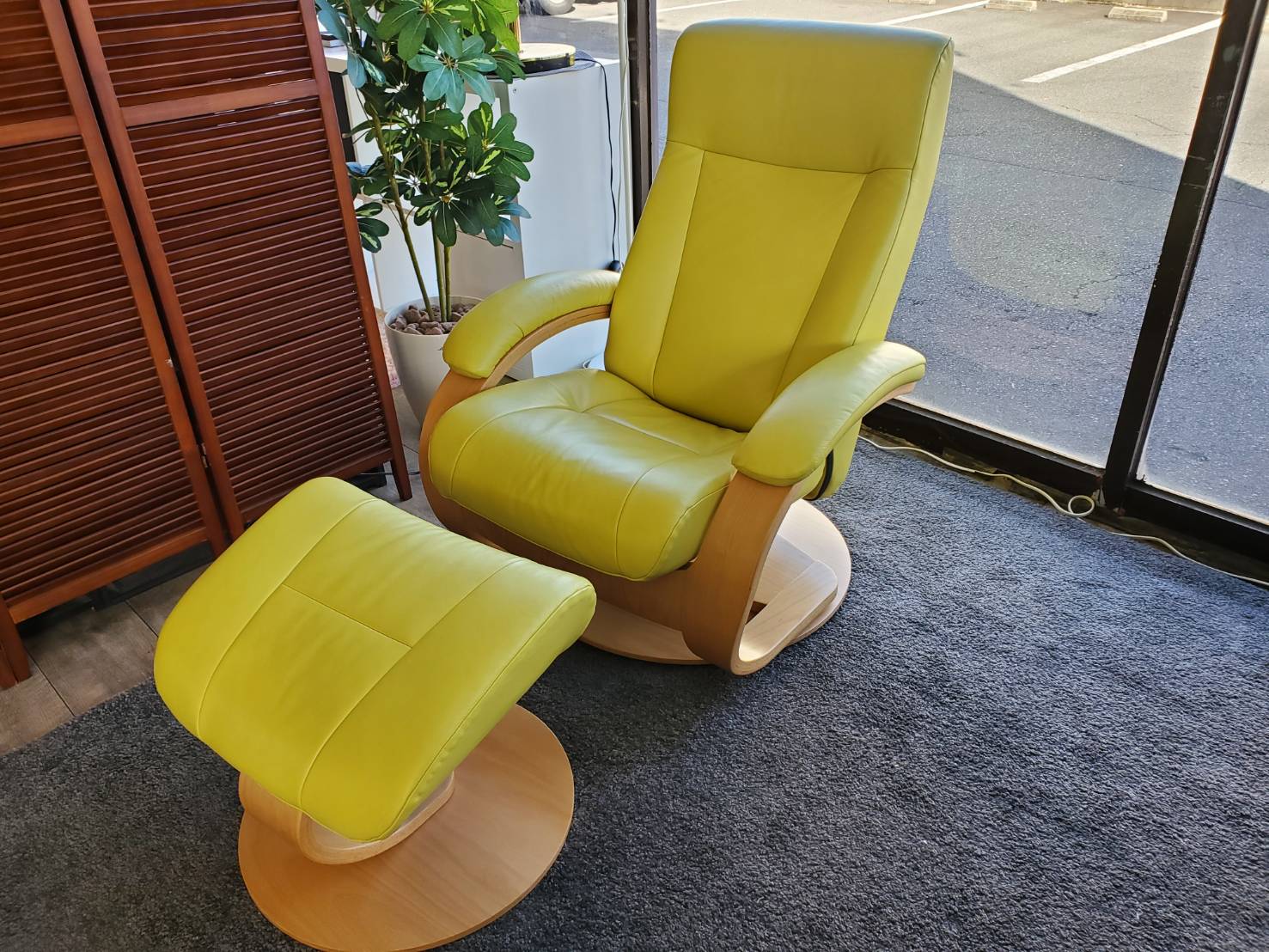☆SIMMONS シモンズ Fjords AVENSIS フィヨルド アベンシス パーソナル 