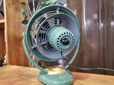 vornado　ボルネード　サーキュレーター　扇風機　循環　グリーン　くすみグリーン　レトロ家電　和モダン　プロペラ機　24畳　クラシックデザイン　アンティーク　ビンテージ　リサイクルショップ　リサイクル　再良市場　天白区　名東区　買取　出張買取　高価買取　販売　お値打ち　特価　1点モノ　1点物　早い者勝ち　おすすめ　おしゃれ　かわいい　かっこいい　大人スタイル　