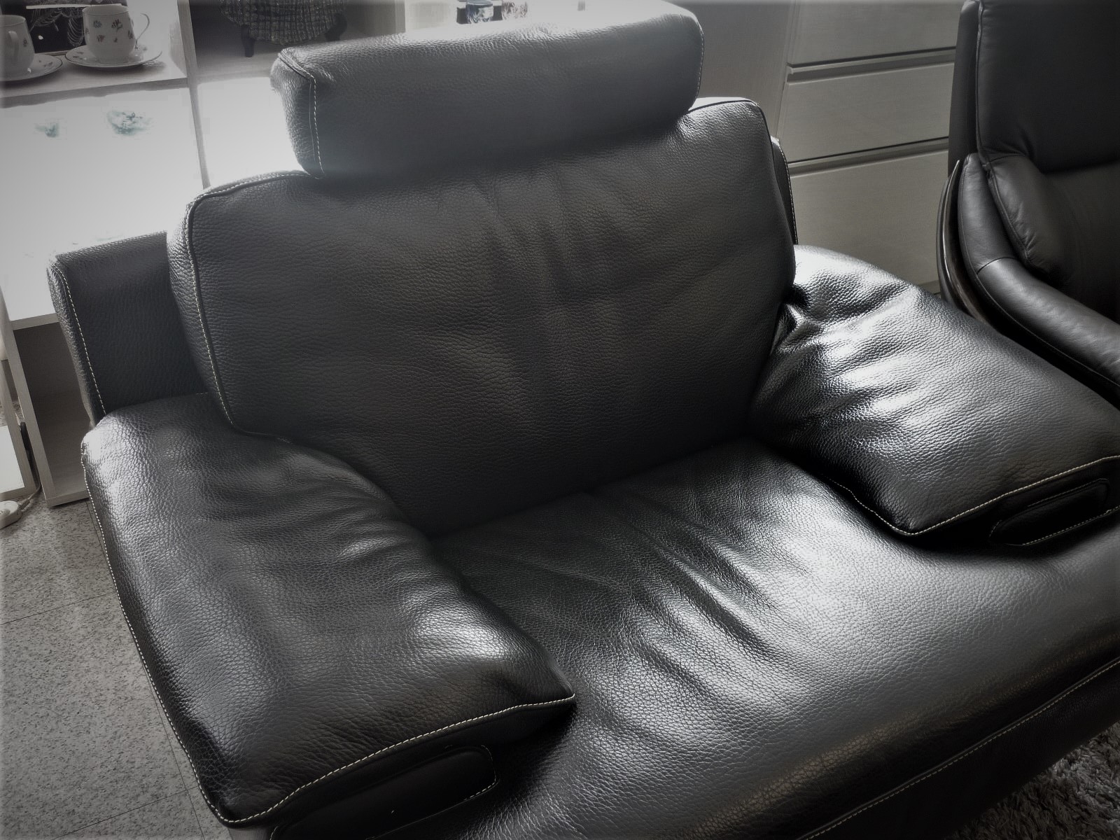 IDC大塚家具 総革張り1人掛けソファ 買取しました！ | 愛知と岐阜の 