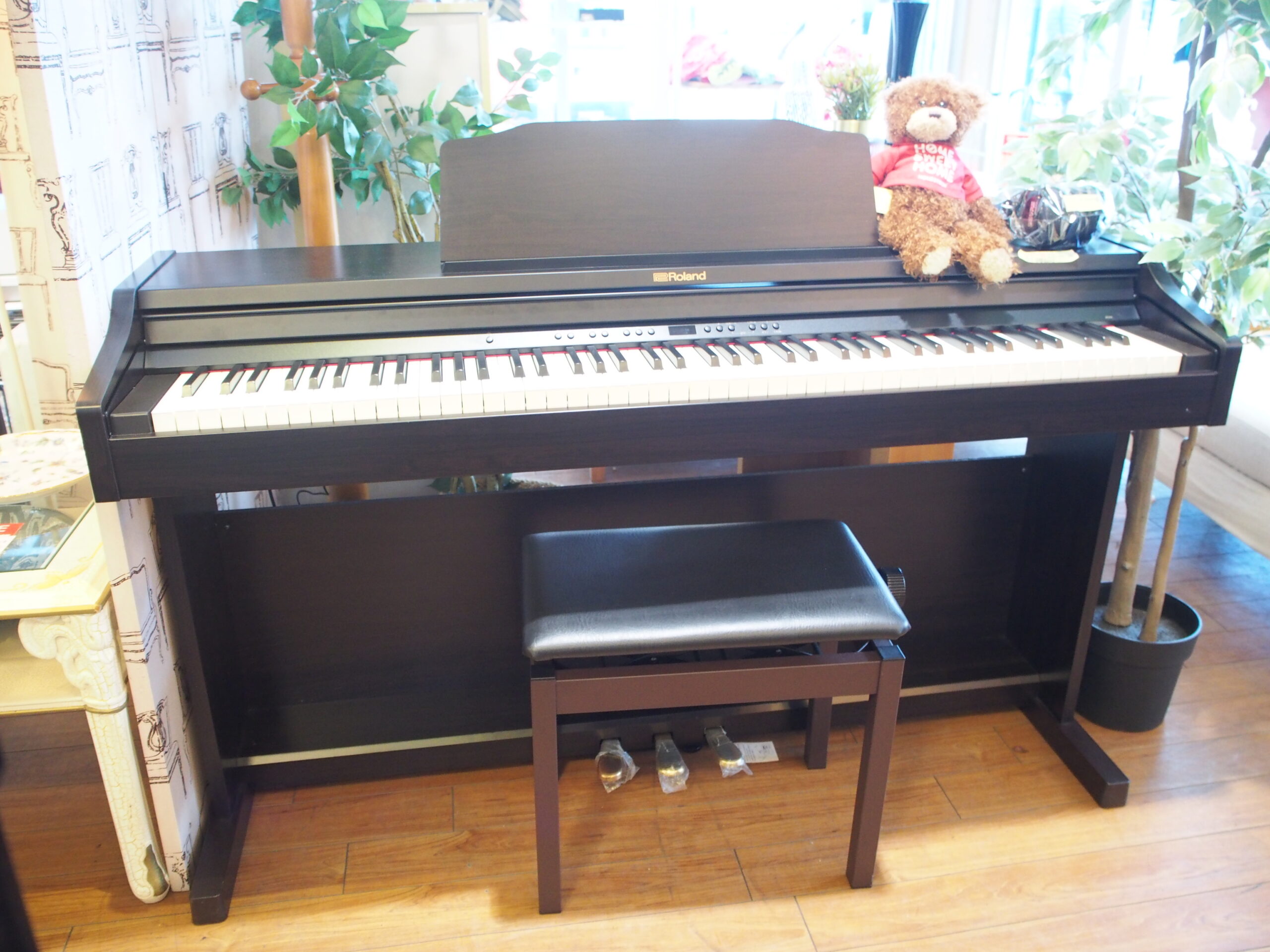 中古品】Roland 電子ピアノ RP501R-CR 2020年製 買取しました！ | 愛知 ...